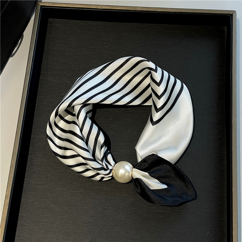 Junazilo® Effortless Glamour: Pop-On Pearl Necklace Scarf 🧣 upsell