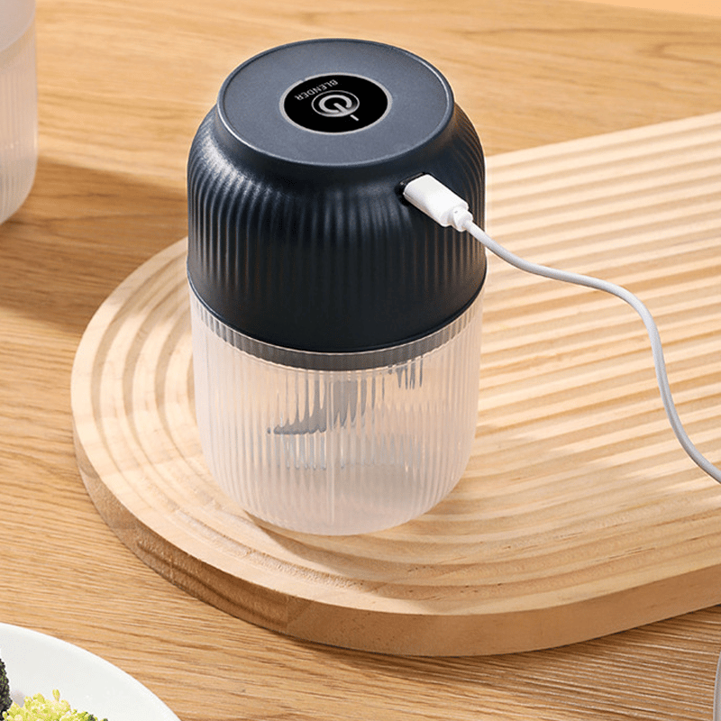 Junazilo® Mini Electric Food Chopper – One-Press Garlic & Veggie Prep