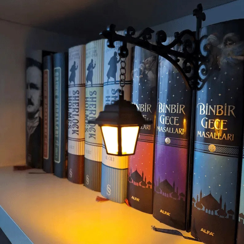 Junazilo® Ghost Bookshelf Lantern